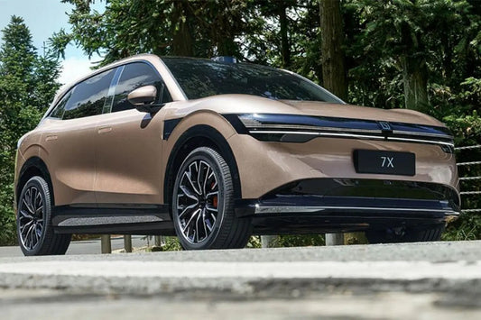 Zeekr 7X: A New Benchmark for Performance and Intelligence in Luxury Electric SUVs