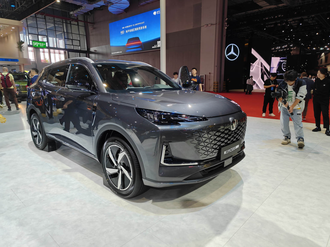 At the 2025 Shanghai Auto Show, three Changan models equipped with the new BlueCore 500Bar engine started delivery.