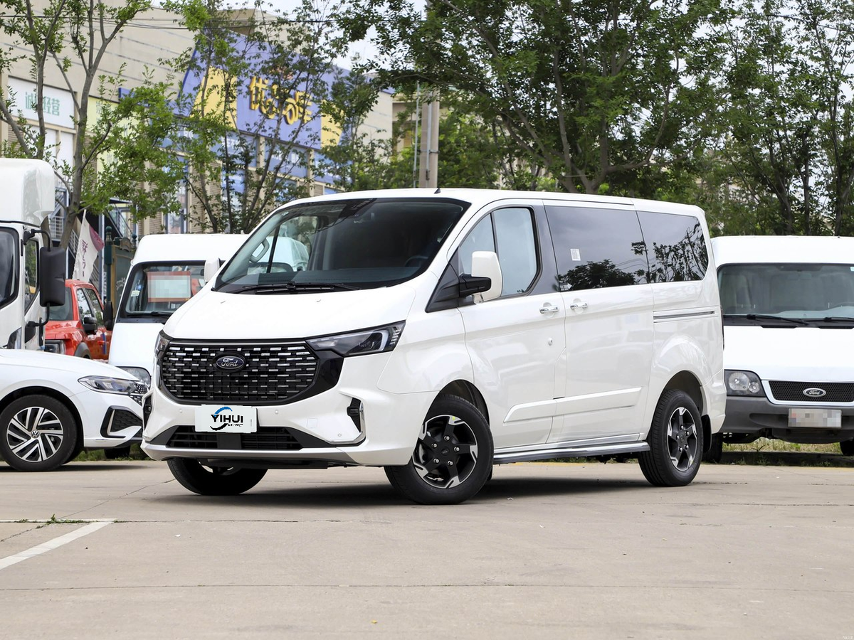 Ford Tourneo 2024 - exterior reference image 1