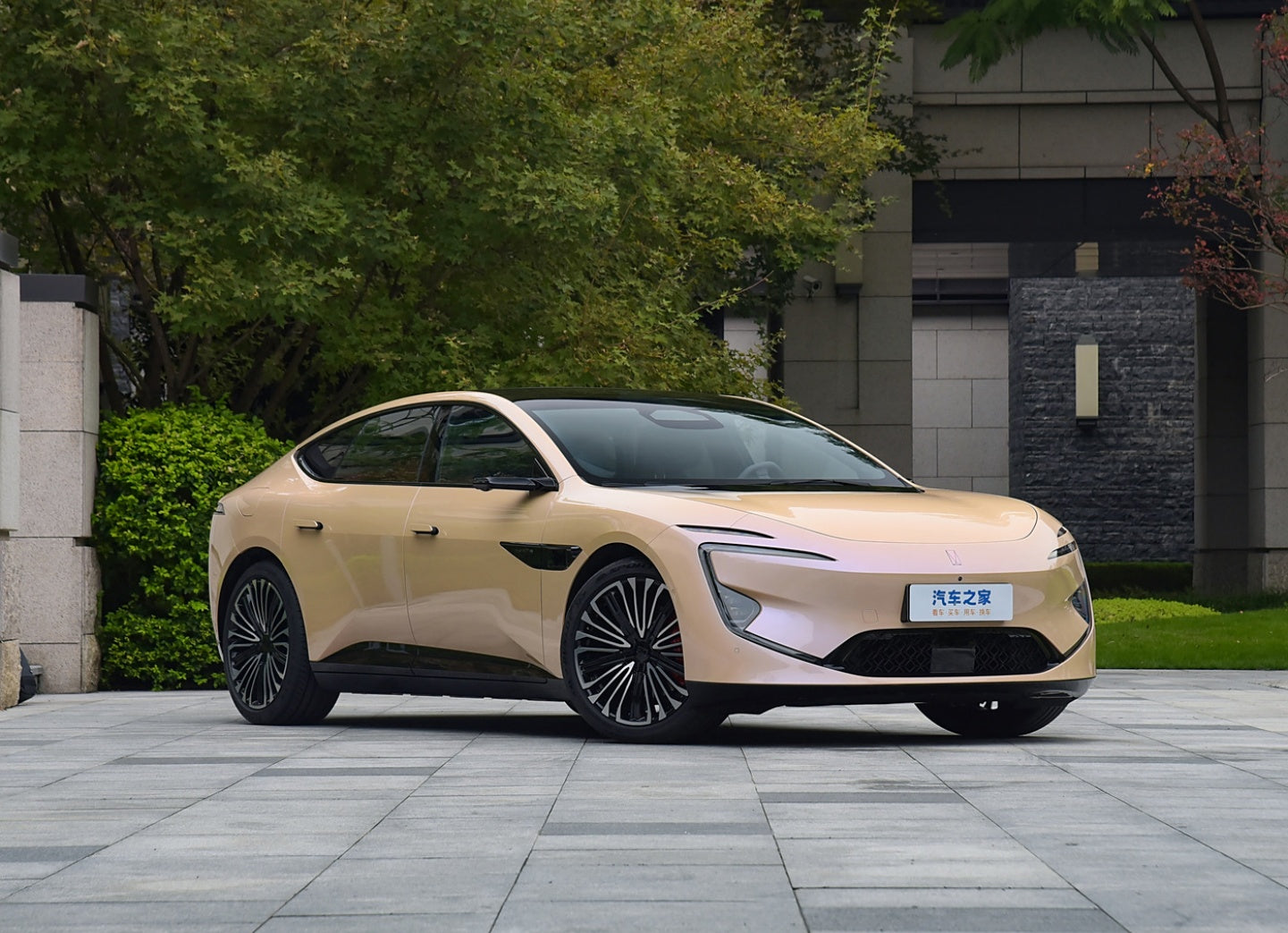 Аватр 12, 2025 г., издание Королевского театра