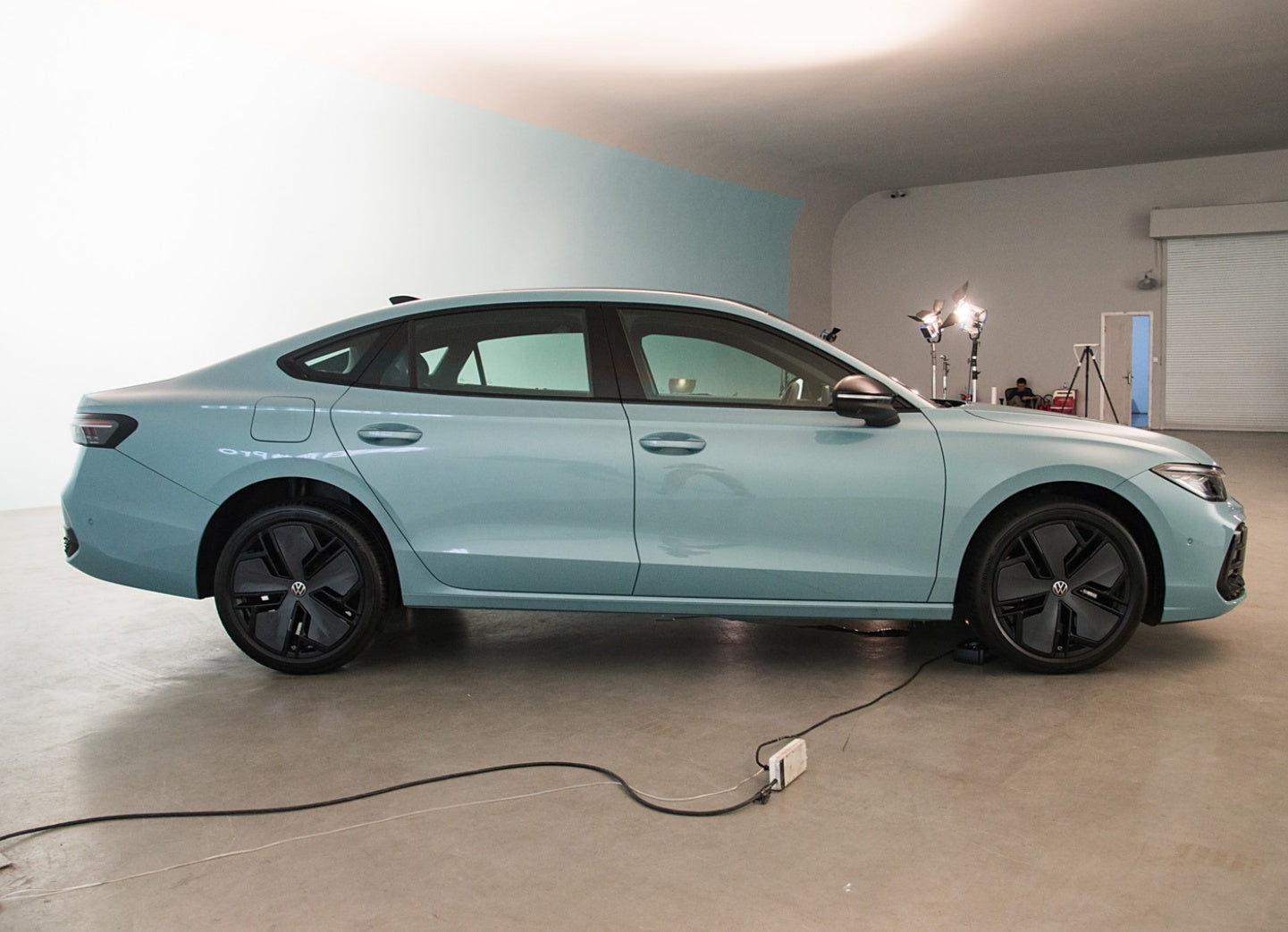 Volkswagen Passat 2025 Модель Pro 380TSI Dragon Glow Edition