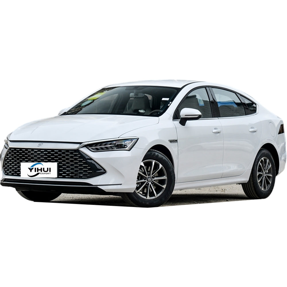 BYD Qin PLUS 2024 DM-i 55 км, ведущая версия