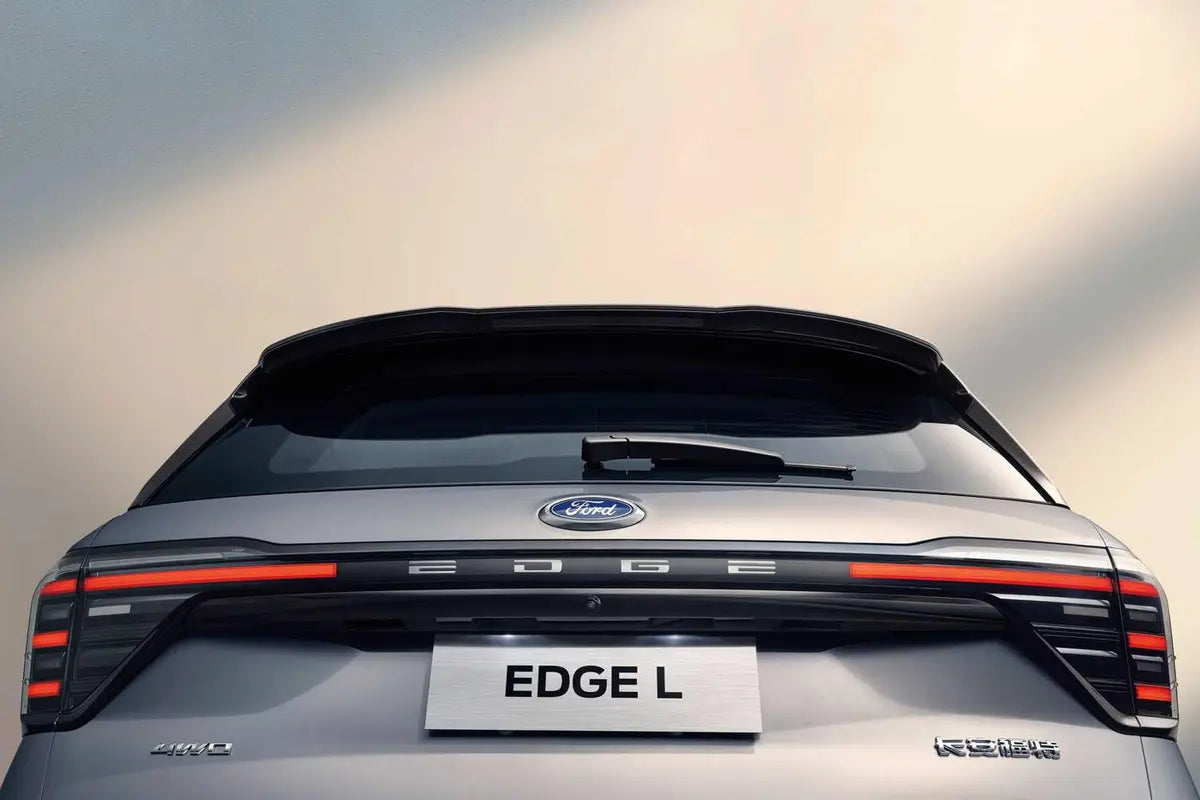 2025 Ford Edge L 2.0T EcoBoost E-Hybrid AWD Seven-Seater ST-Line