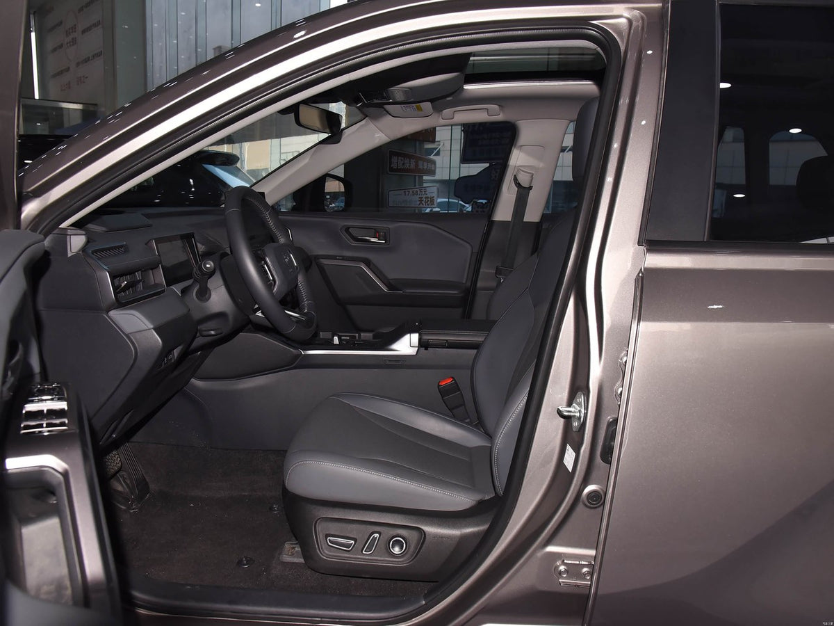 Toyota RAV4 2026 - seating reference image 5
