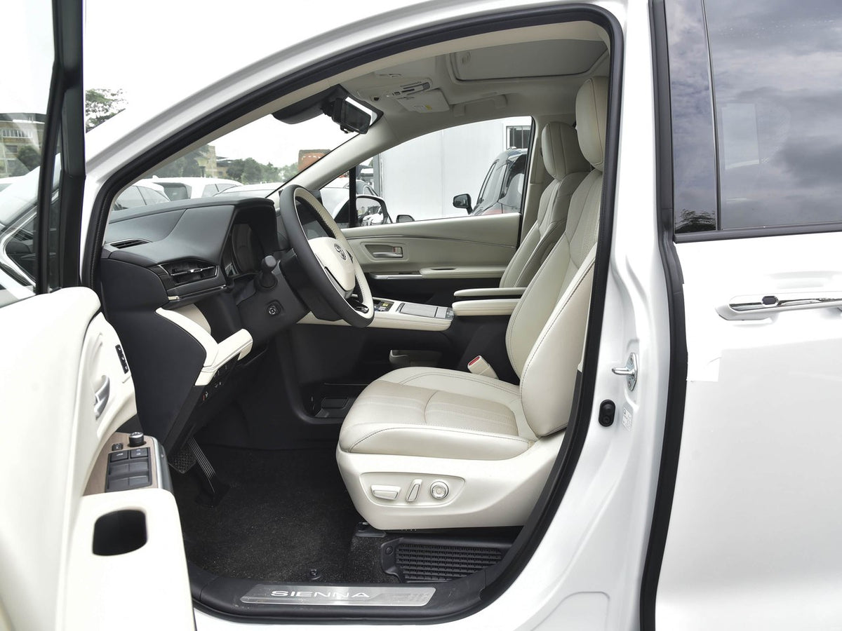 Toyota Sienna 2027 - seating reference image 5