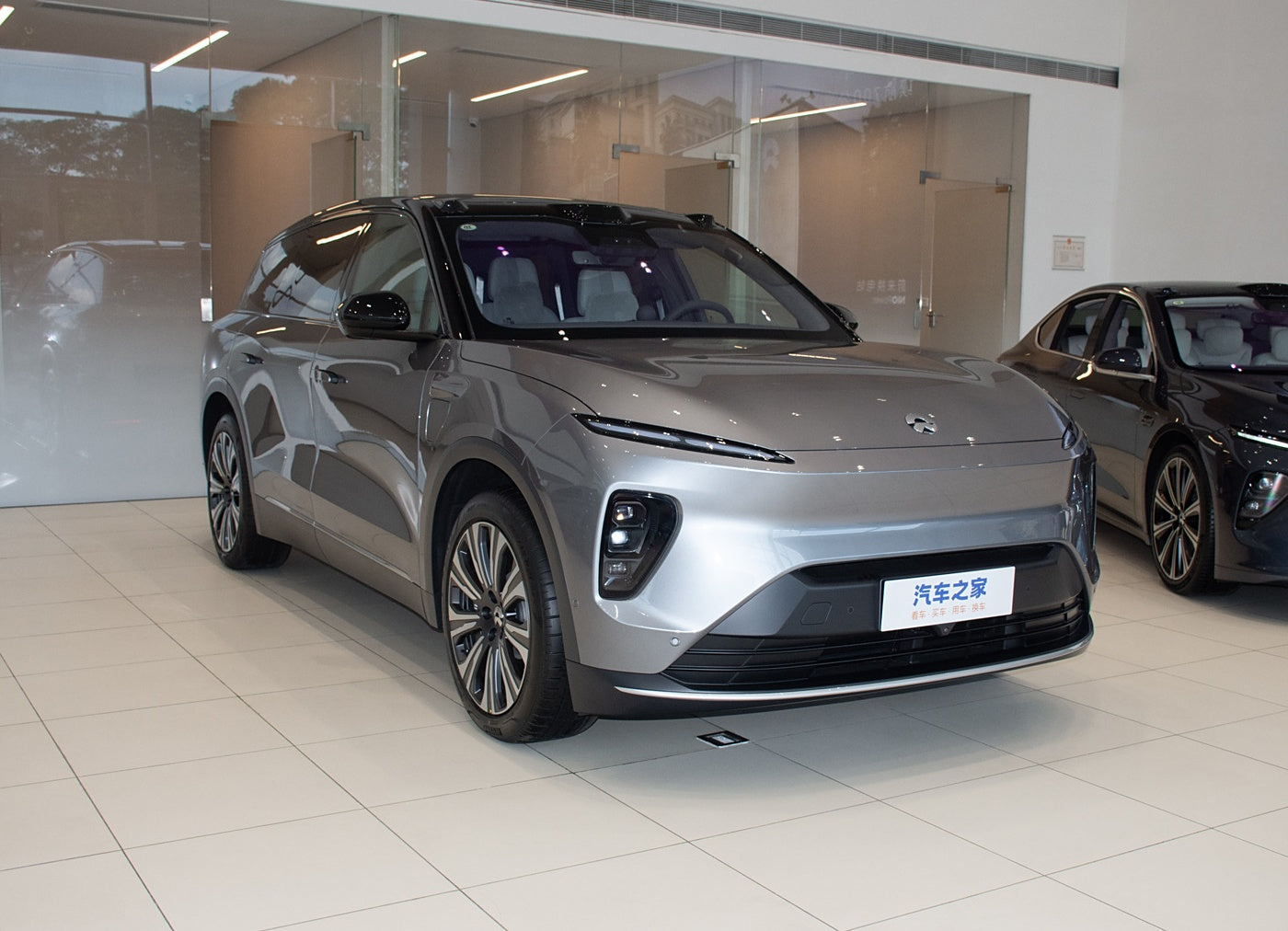 NIO ES8, 75 кВтч, административная версия, 2024 г., EV