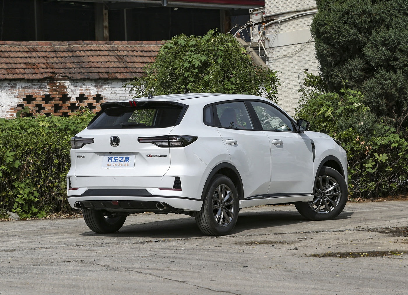 Changan CS55PLUS 2024 третьего поколения 1.5T DCT версия светового года