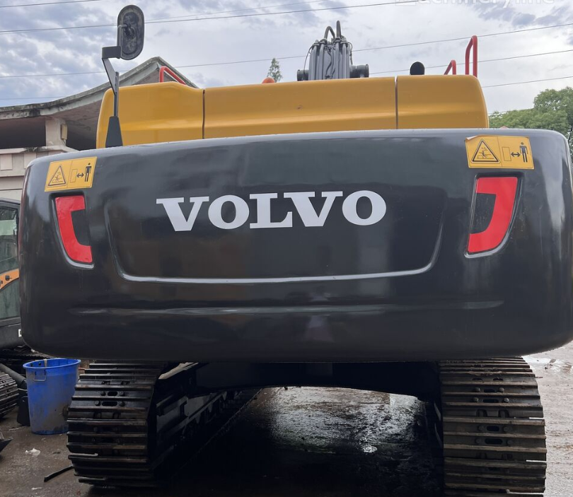USED VOLVO EC350DL EXCAVATOR