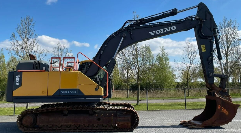 USED VOLVO EC380EL EXCAVATOR