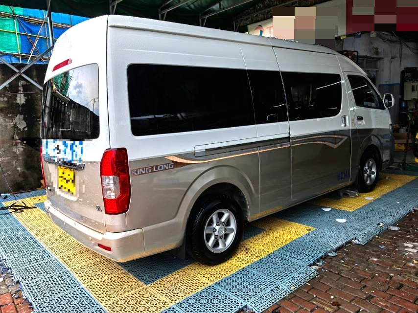 Used King Long Kaige 2014 Model Year 2.4L 5-speed Manual Transmission Light Bus interior photo for China car export