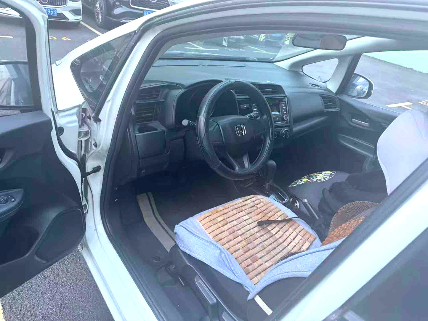 Honda Fit 2018 Model|1.5L Comfort Sunroof Trim CVT Automatic Transmission