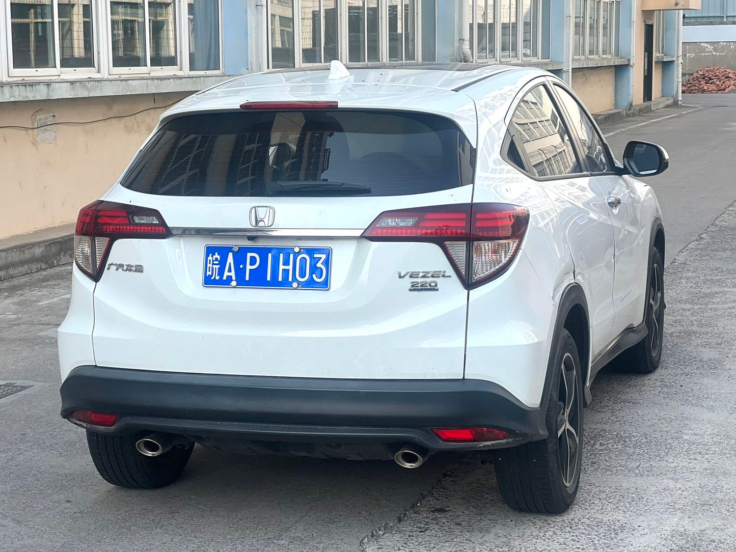Honda XR-V 2020 Model|1.5T 220TURBO Luxury Trim CVT Automatic Transmission