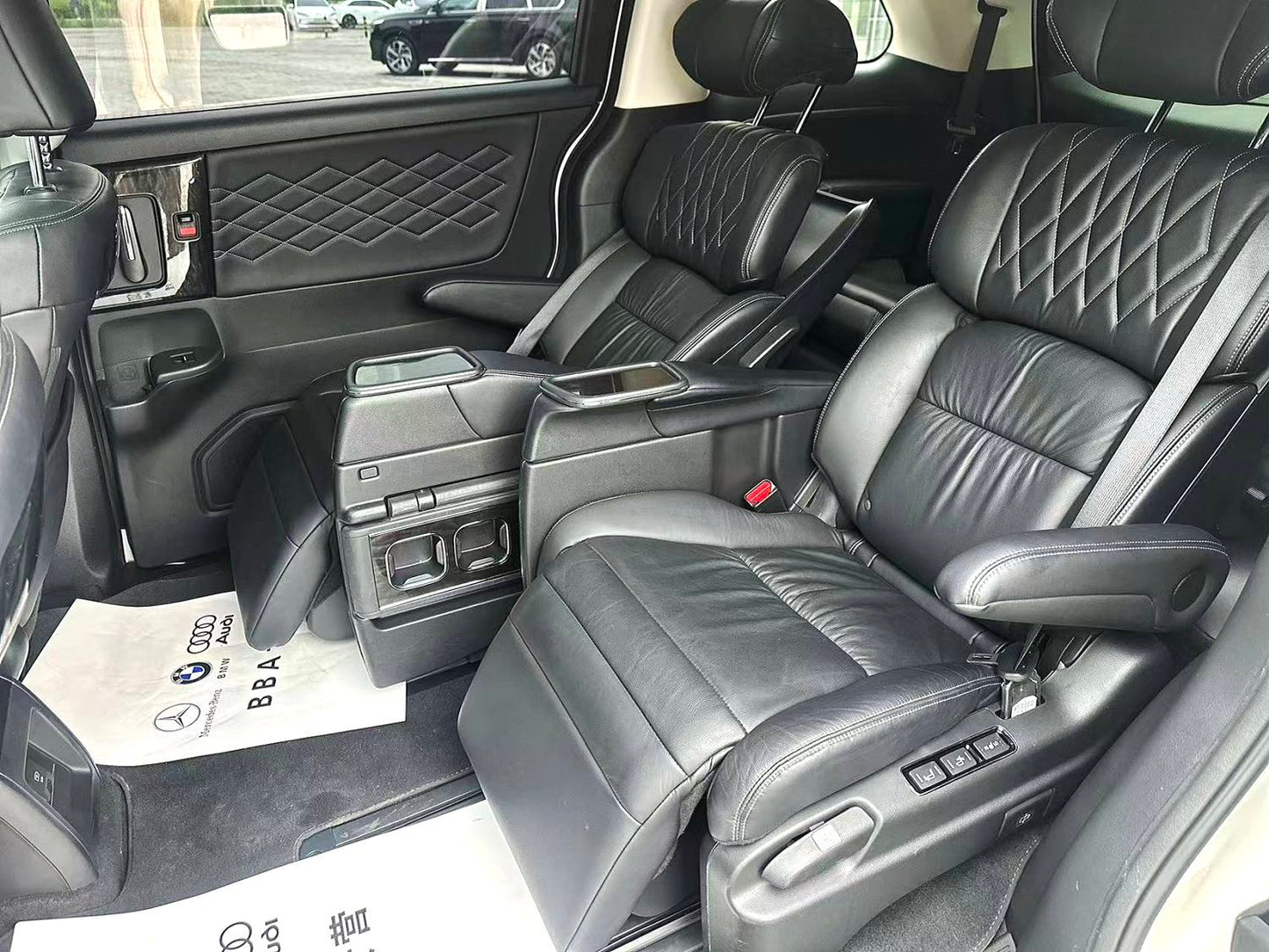 Honda Elysion 2019 eHEV|2.0L Luxury Edition E-CVT Automatic Transmission