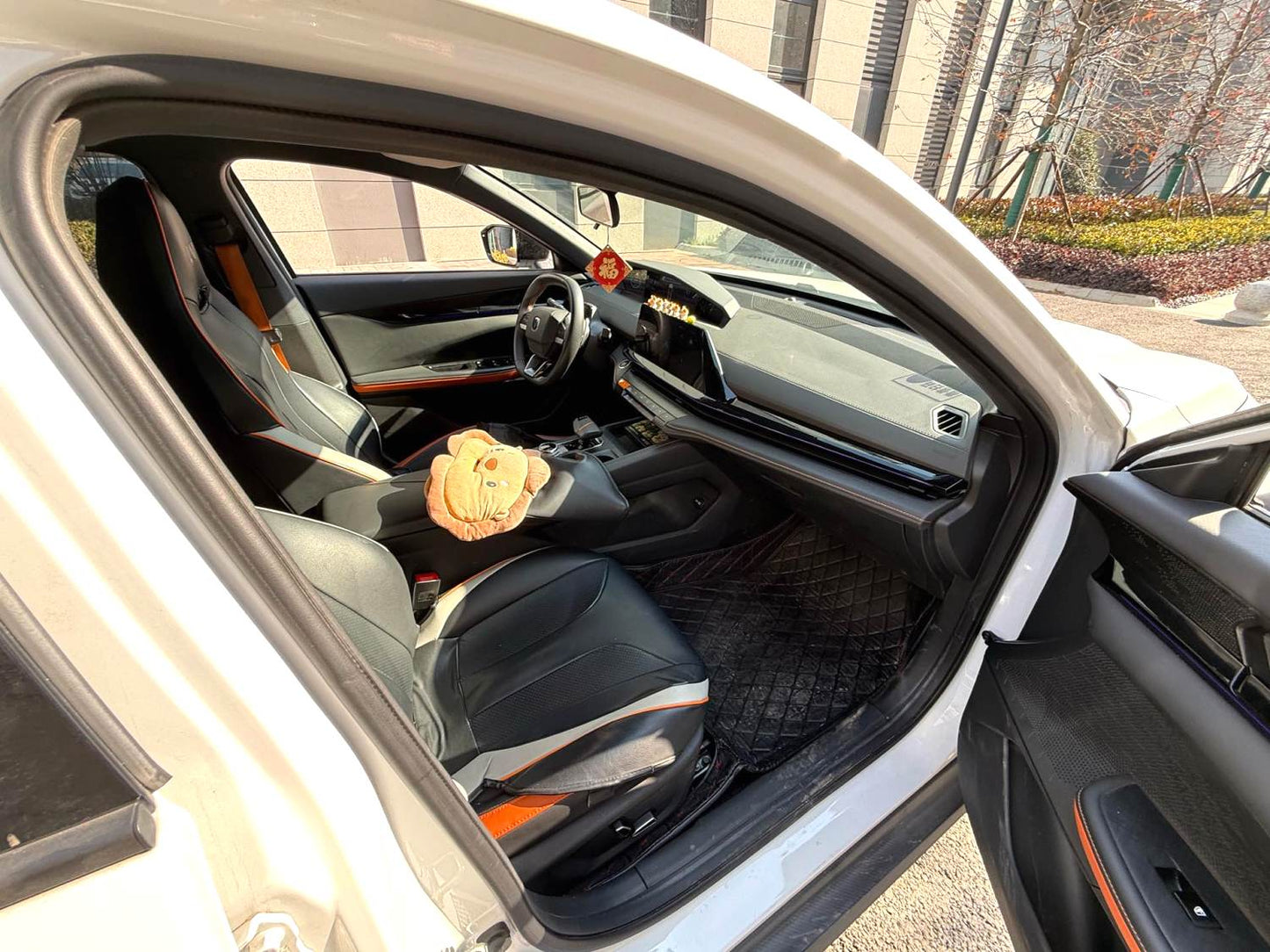 Used Changan UNI-V 2023 1.5T Premium Edition