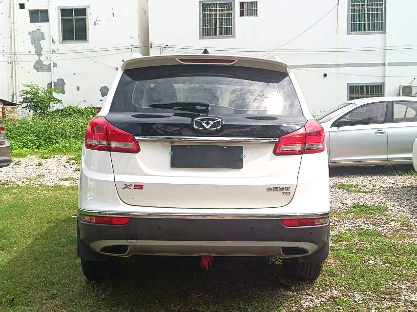 Used KAIYI X5 2017 1.5T CVT Flagship Edition interior photo for China car export