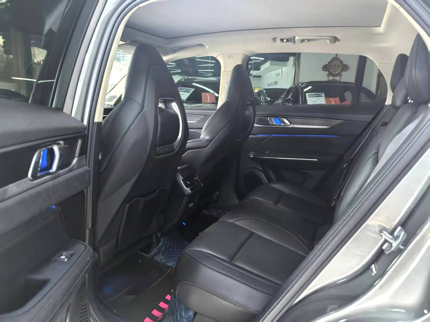 Used Lynk & Co 01 2021 2.0TD 2WD Type PRO Automatic cargo space for China car export