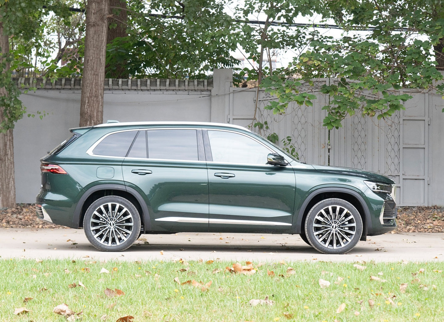 Geely Xinyue L(Monjaro) 2025 Dongfangyao 2.0TD Automatic Lanshixing Edition