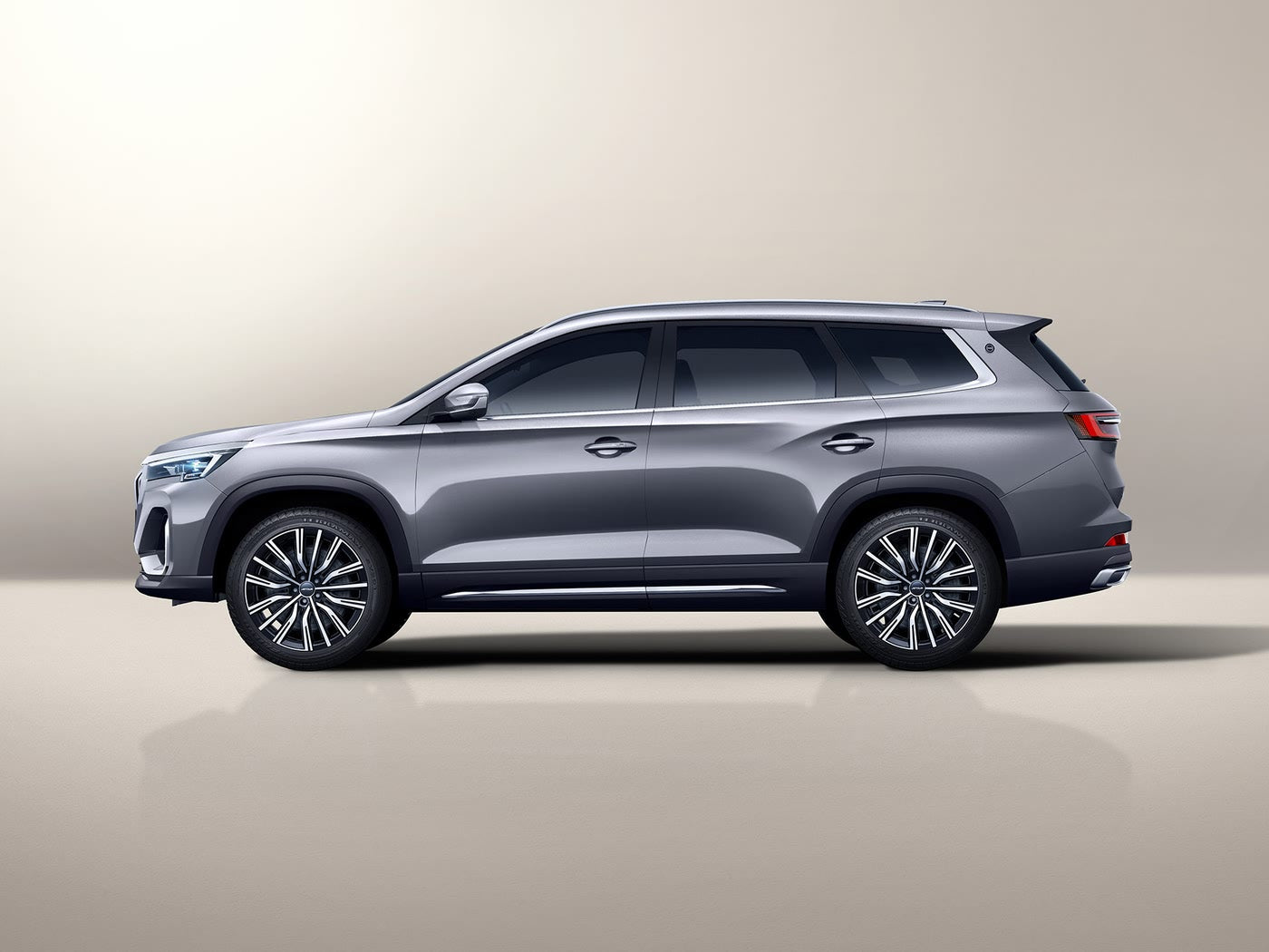 JETOUR X90 PLUS 2025 1.6TD MT COMFORT 5 SEATER