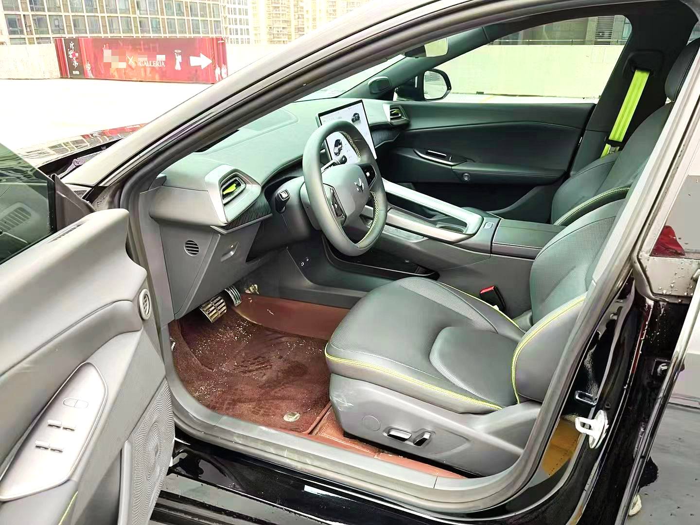 Used ARCFOX αS5 2025 560MAX 185kW (Battery Electric Vehicle)