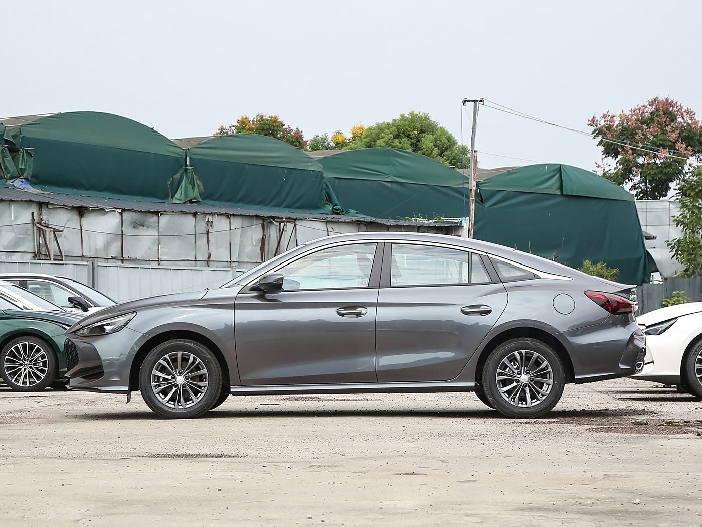 MG5 2025 Model 300TGI Global Flagship Edition