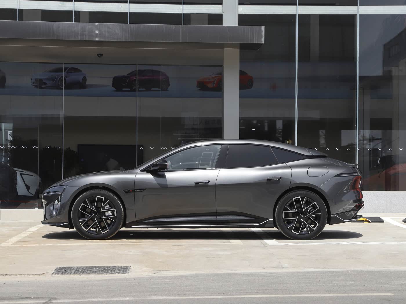 Avatr 06 2025 Model Pro EREV