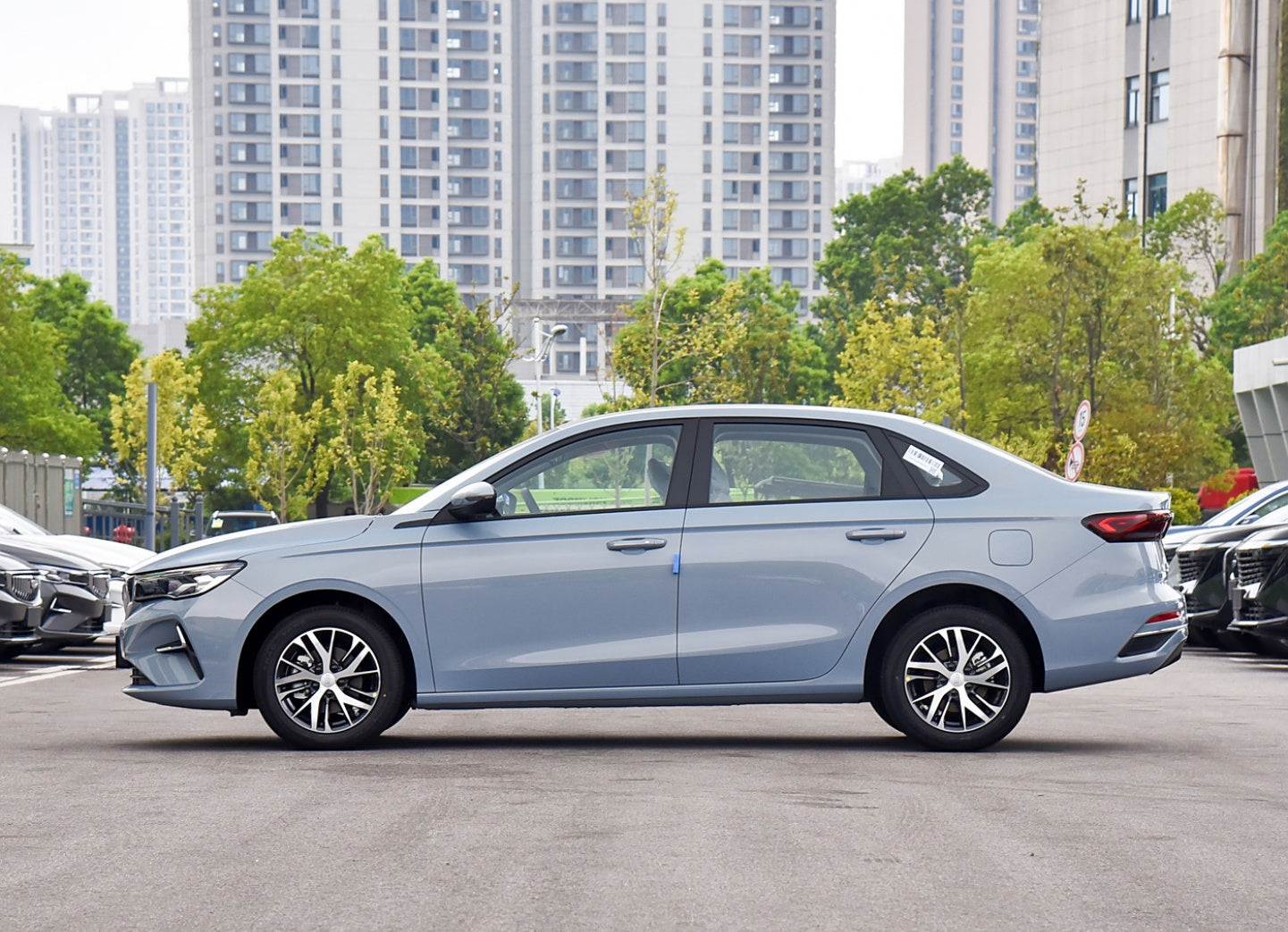 Geely Emgrand(Dihao) 2025 4th Generation 1.5L CVT Starlight Edition