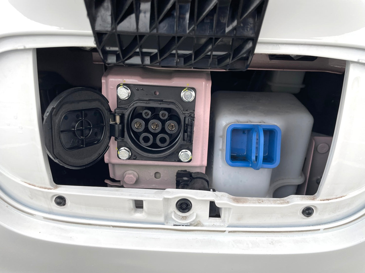 Used BESTUNE Pony 2025 222km Smart Pony interior photo for China car export