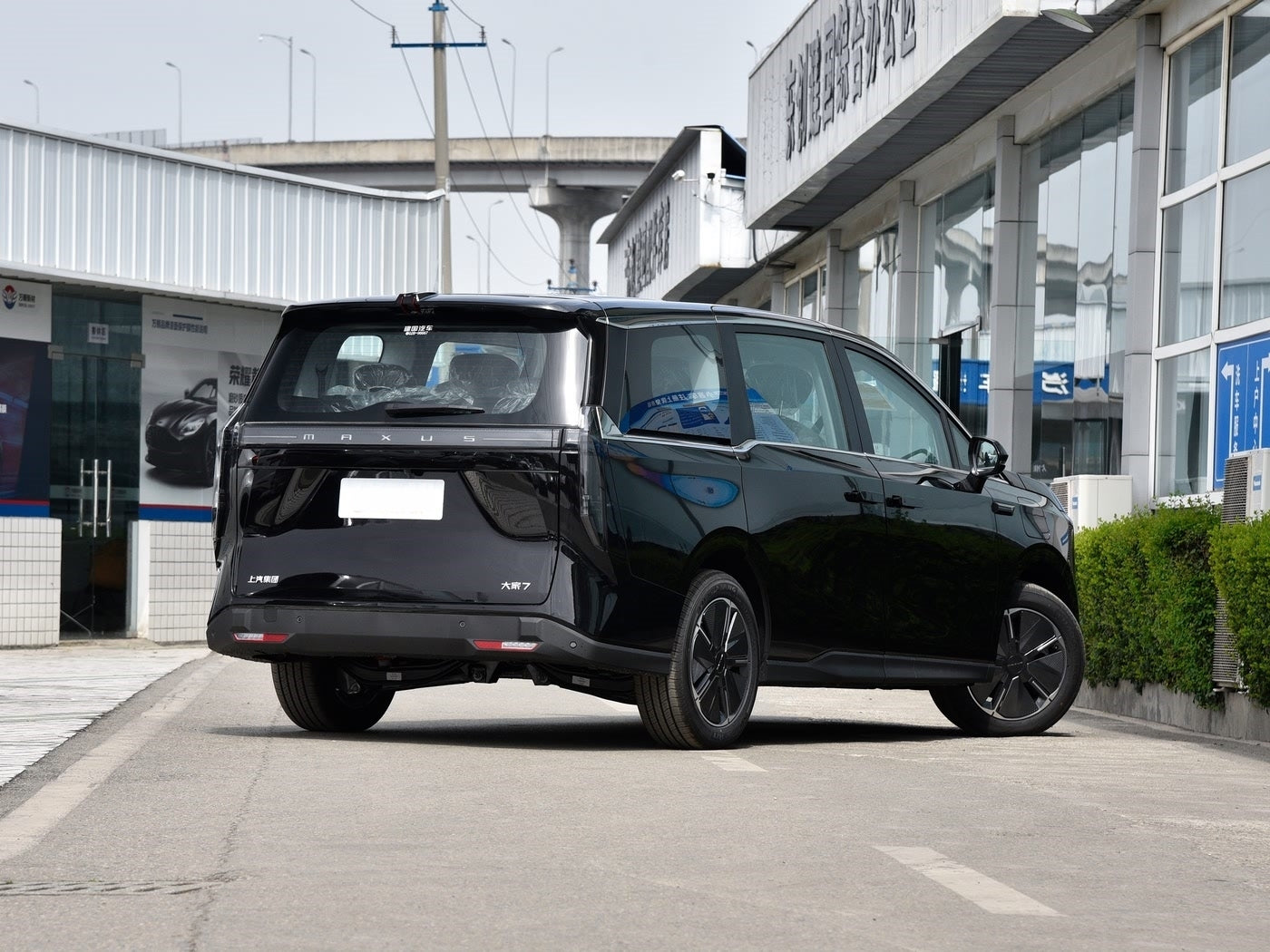 Saic Maxus Mifa 7 2025 Model 605km Forest Extended Range Version