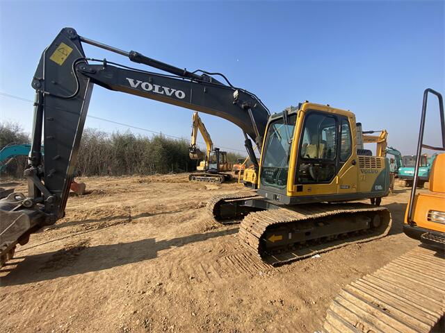 USED VOLVO EC140BLC EXCAVATOR