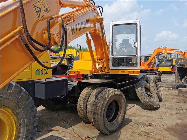USED HYUNDAI 130W WHEEL EXCAVATOR