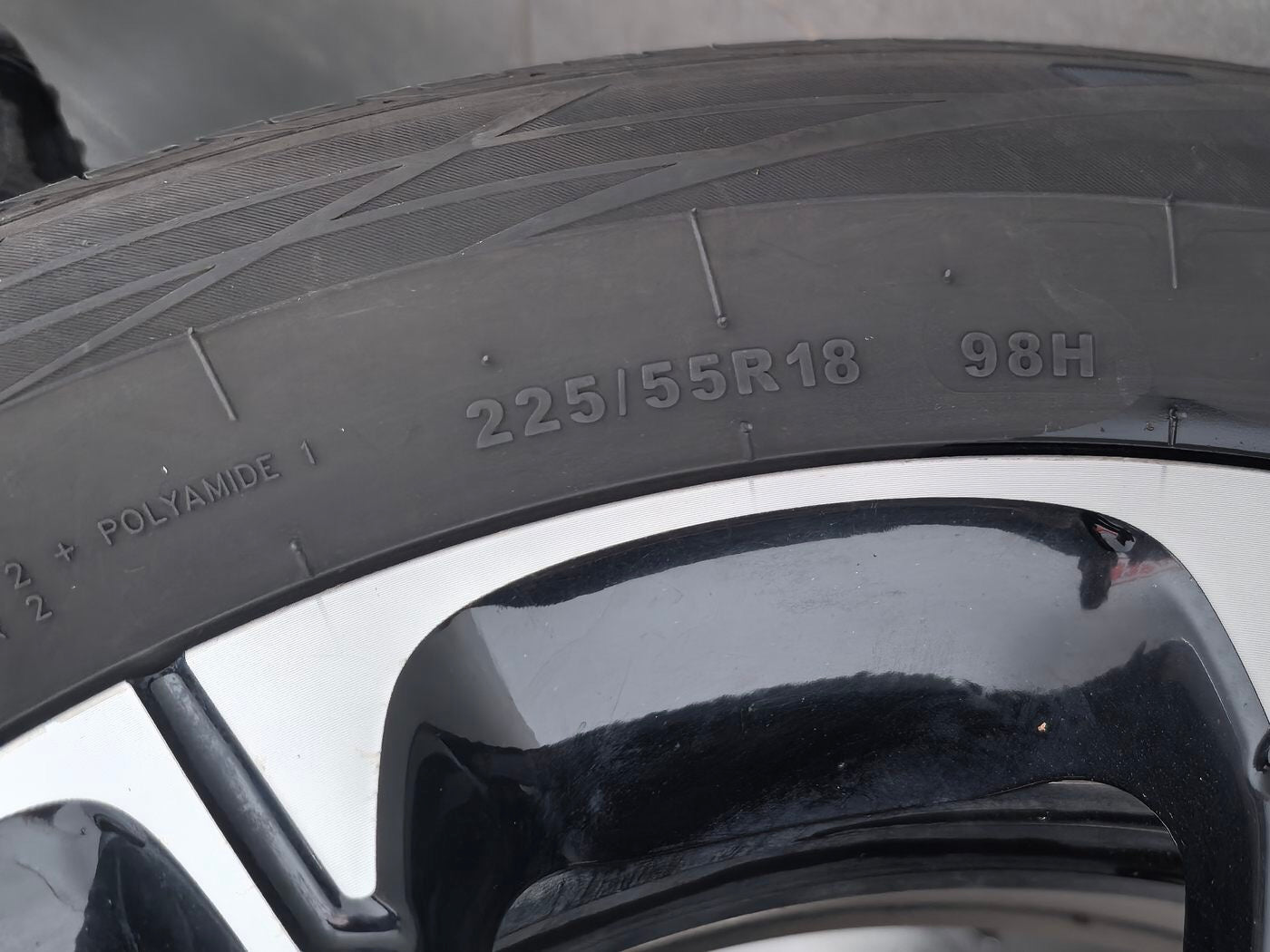 Used Roewe iMAX8 2022 2.0T 400TGI Corporate Exclusive Edition 7-Seat