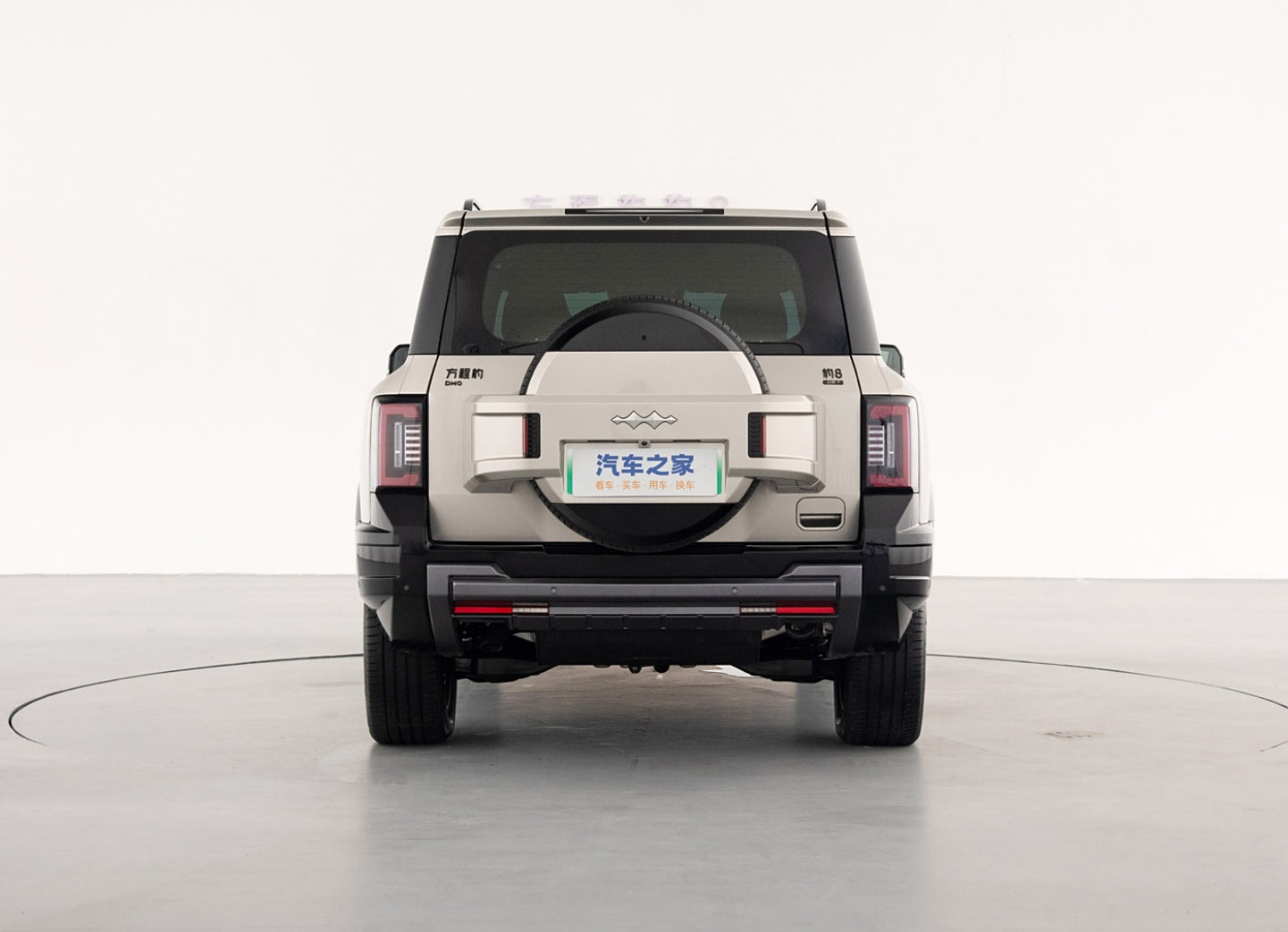 BYD FANG CHENG BAO Leopard 8 2025 Zhiyong Flagship Edition 6-Seater PHEV
