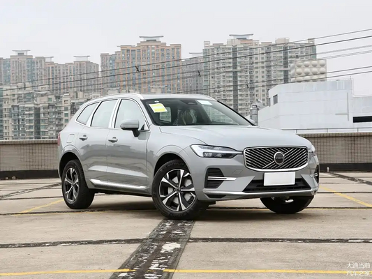 Revamped for a Comeback or Heading for Retirement? Volvo XC60 vs. Audi Q5L