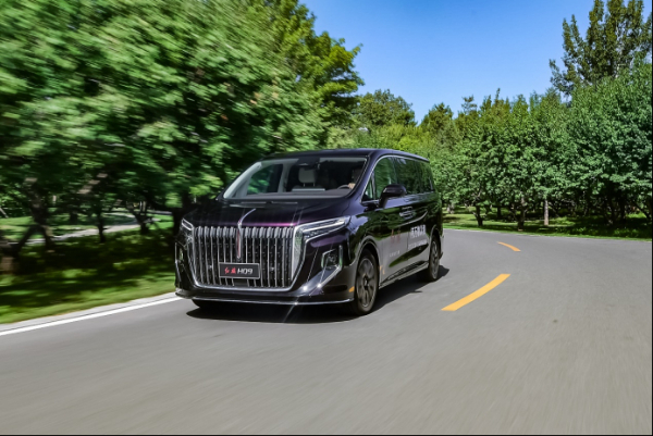Hongqi HQ9: Redefining Eastern Luxury Mobility with Cultural Elegance and Cutting-Edge Innovation
