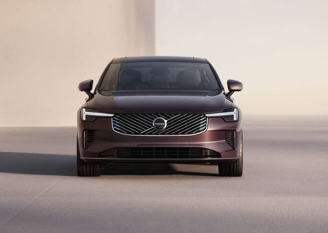 Equipped with mild hybrid/plug-in hybrid powertrains, with comprehensive upgrades in exterior and interior! Official images of the new Volvo S90