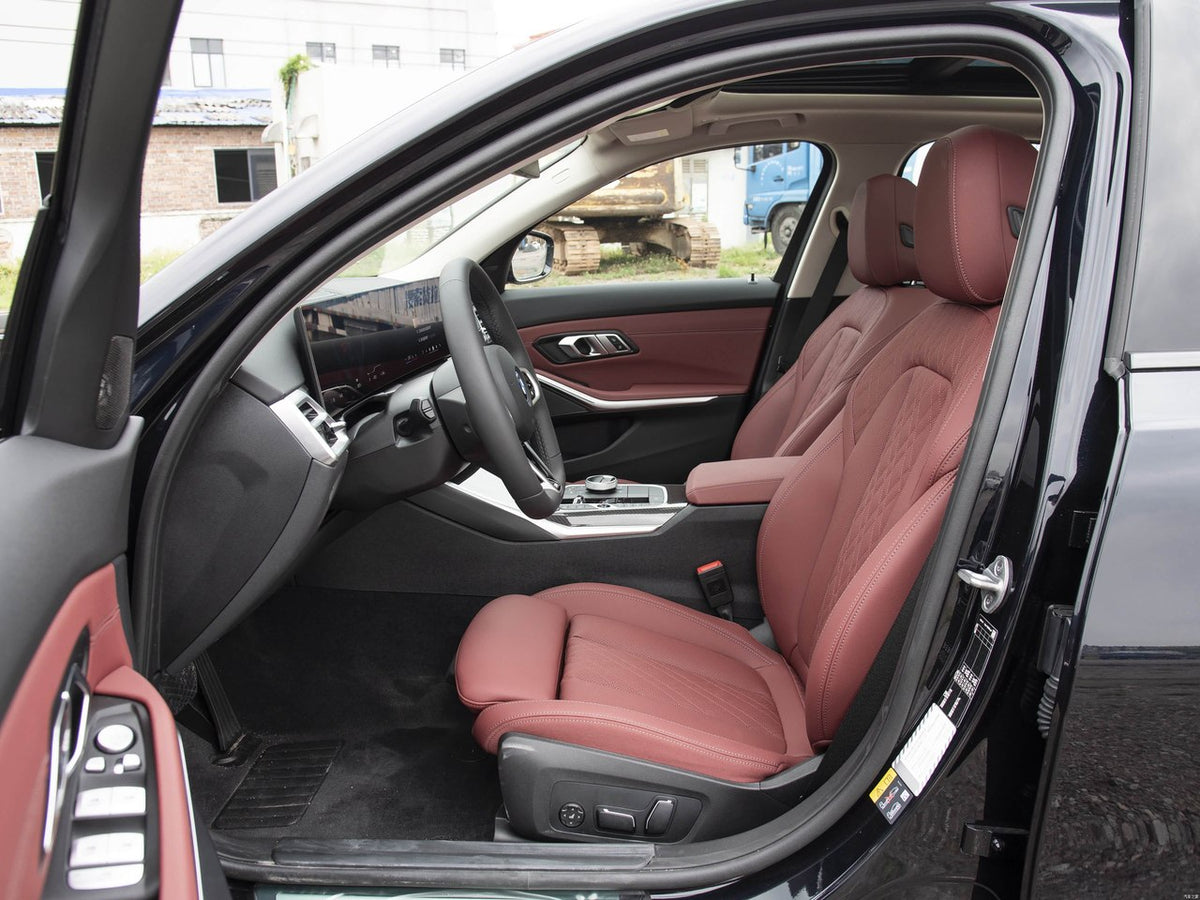BMW i3 2026 - seating reference image 5