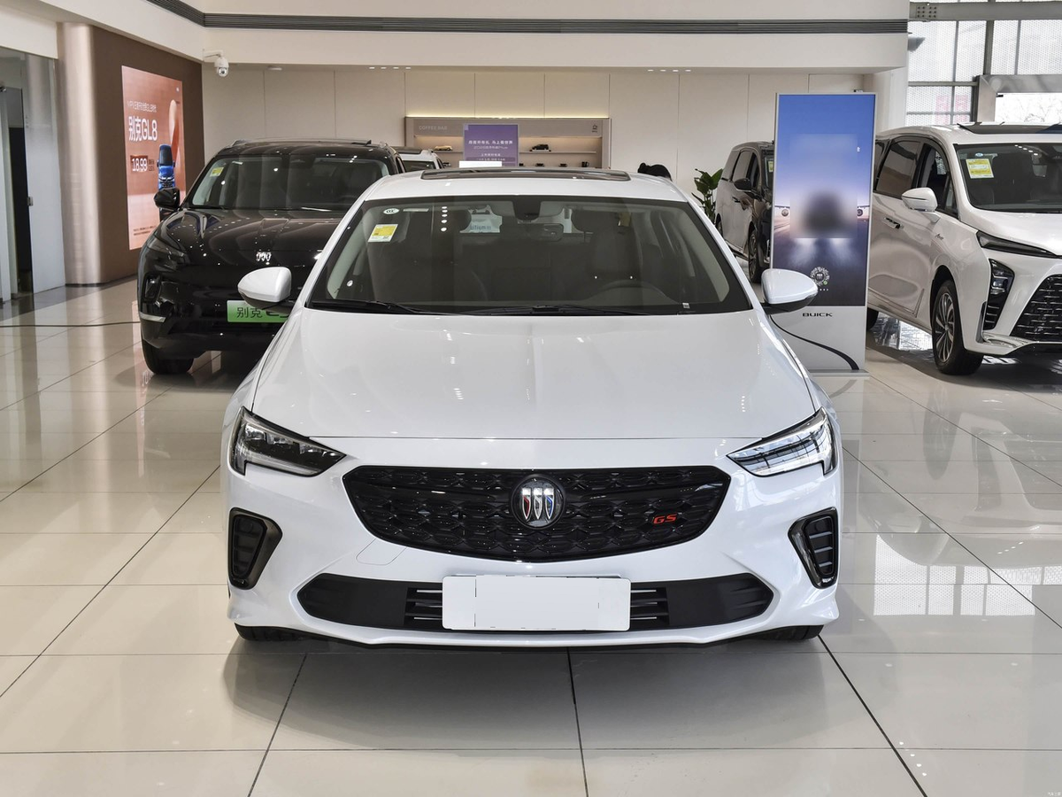 Buick Regal 2025 - exterior reference image 2