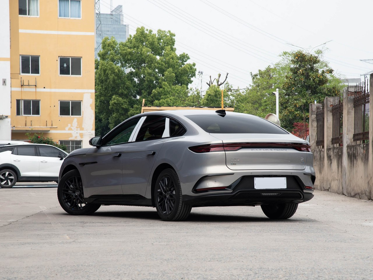 BYD Han 2026 - exterior reference image 3