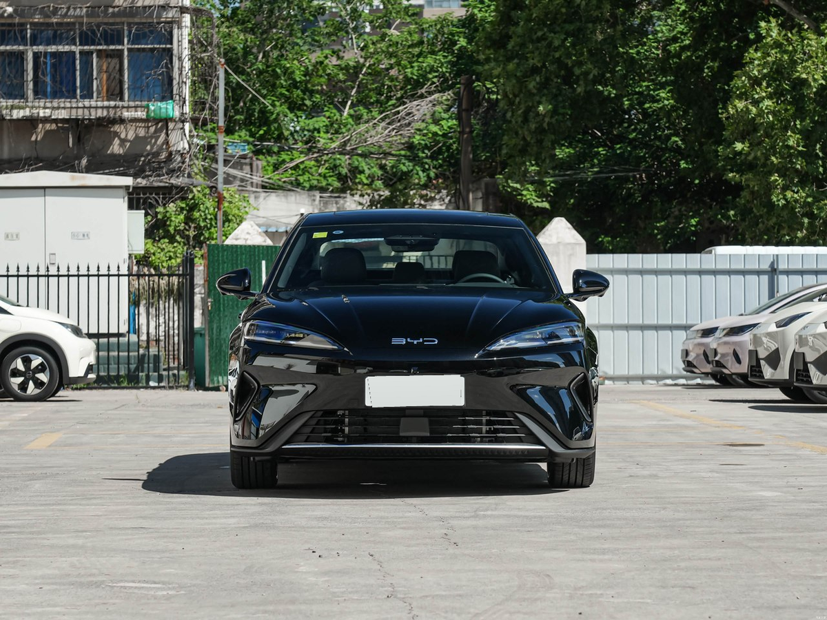 BYD Seal 07 DM-i 2026 - exterior reference image 2