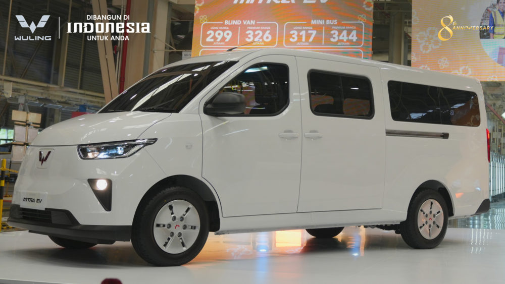 2025 Wuling Mitra EV Premium Range 400KM Minibus exterior product photo for China car export