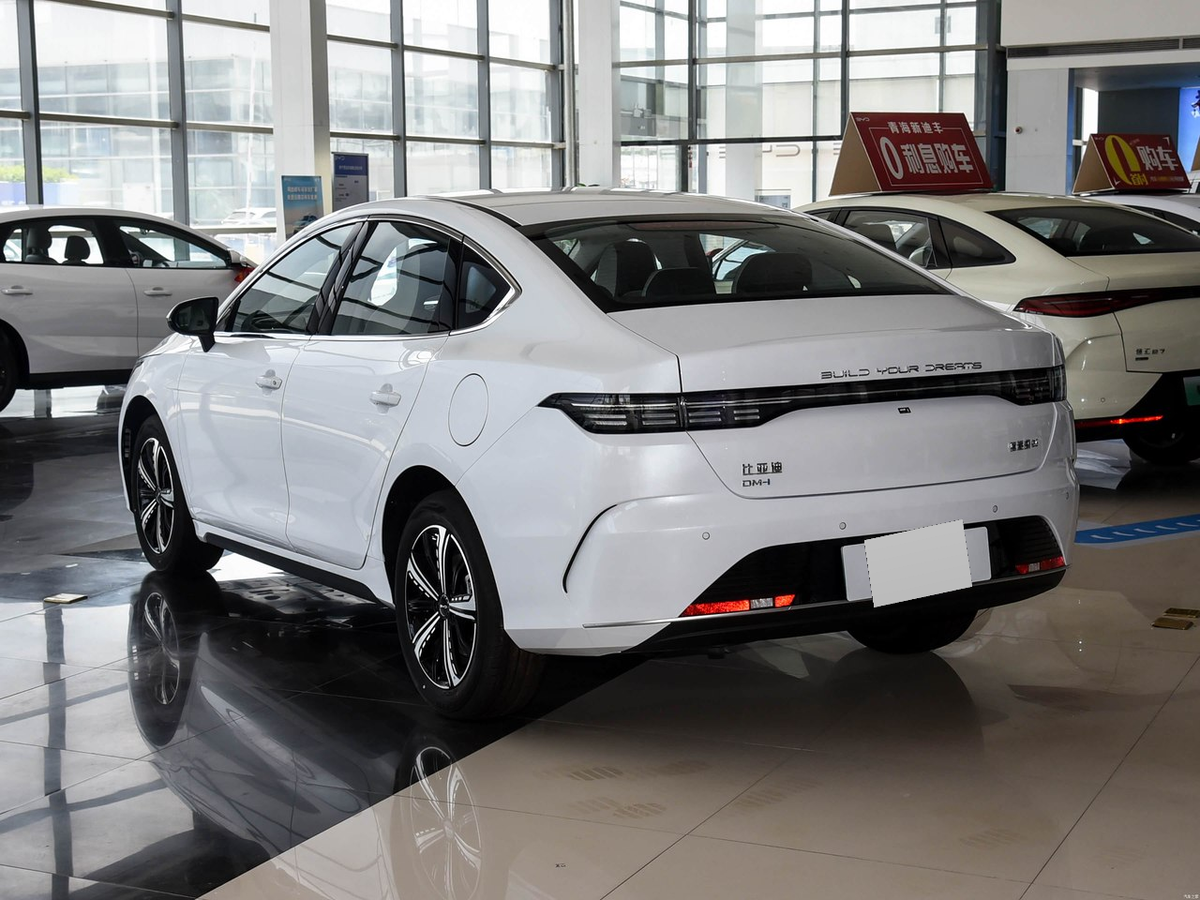 BYD Destroyer 05 2025 - exterior reference image 3