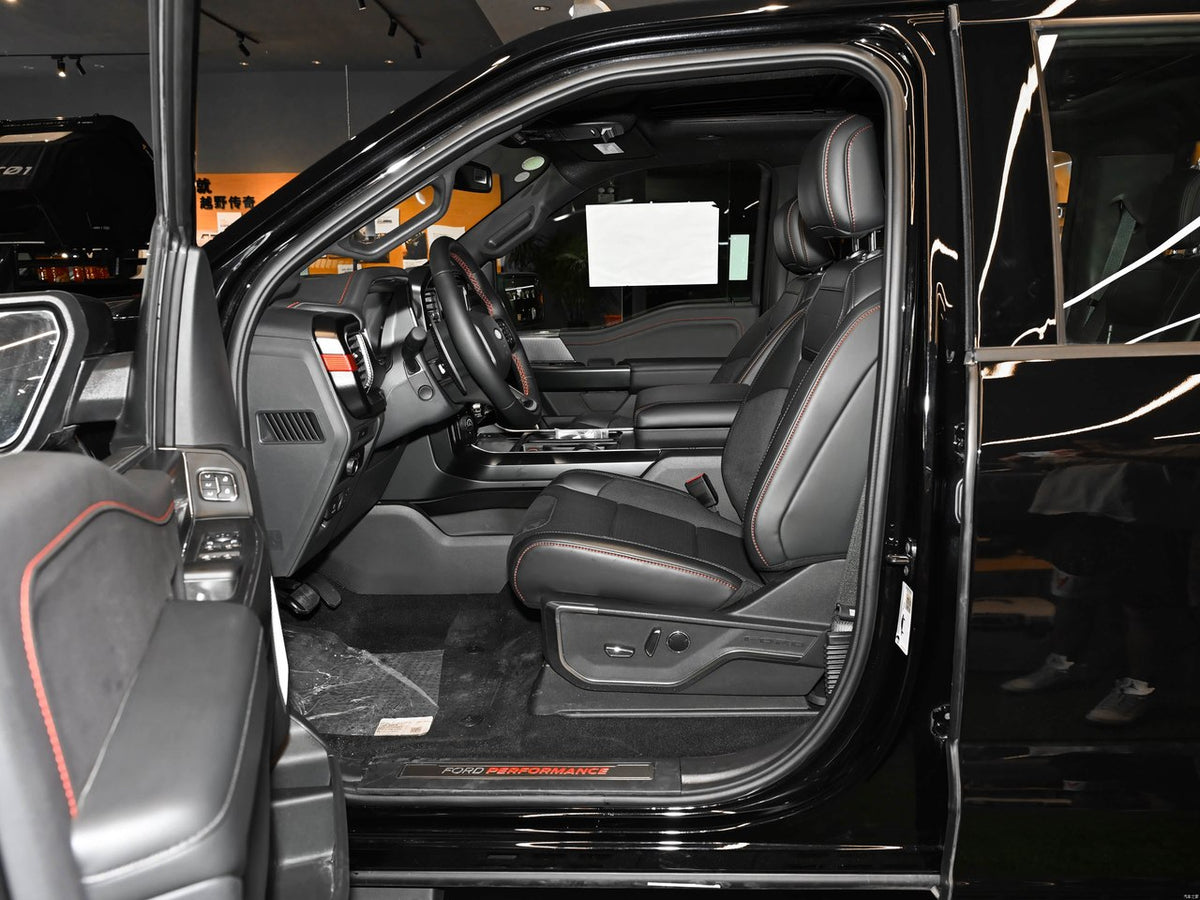 Ford F-150 Raptor 2025 - seating reference image 5