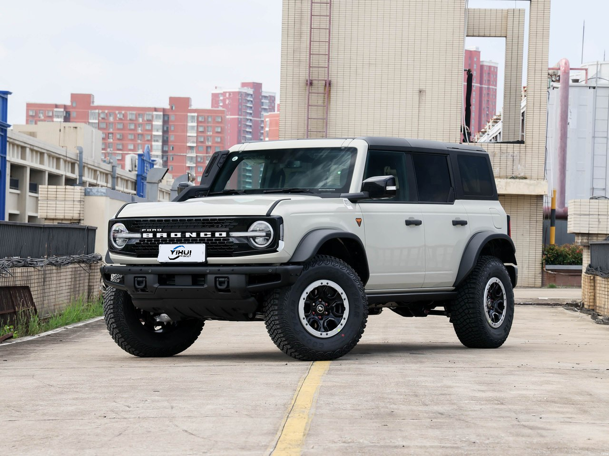 Ford Bronco 2026 - exterior reference image 1