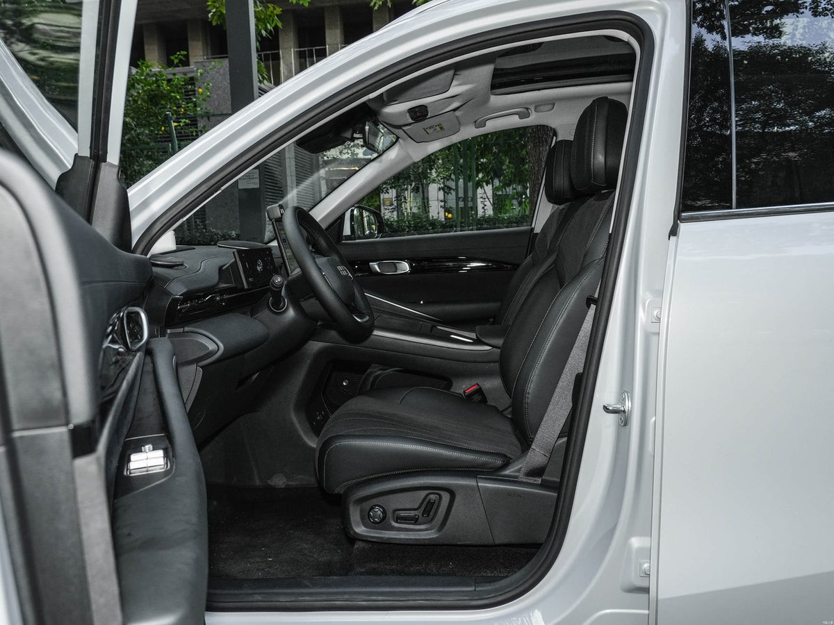 Geely Galaxy E5 2027 - seating reference image 5