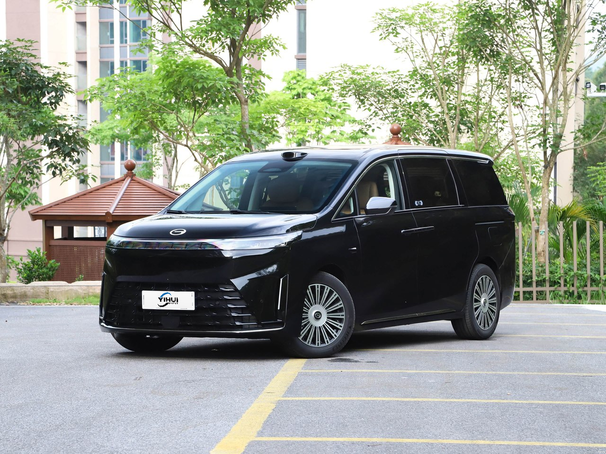 GAC Trumpchi E8 PHEV 2026 - exterior reference image 1