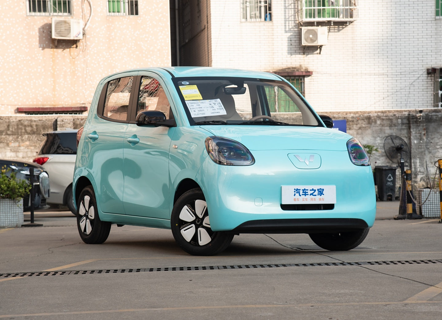 Wuling Hongguang MINI EV 2025 Four-Door Premium Edition