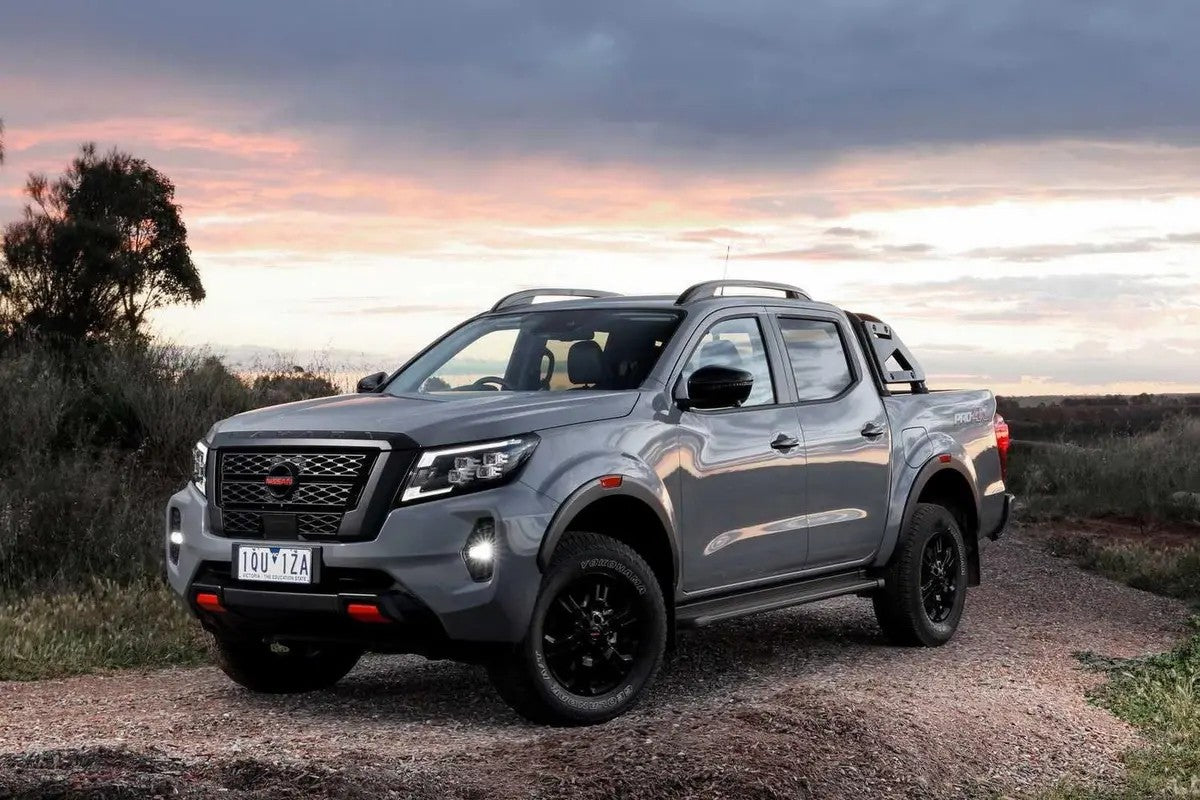 Nissan Navara 2023 Off-road Edition 2.5L Automatic 4WD Prestige Version