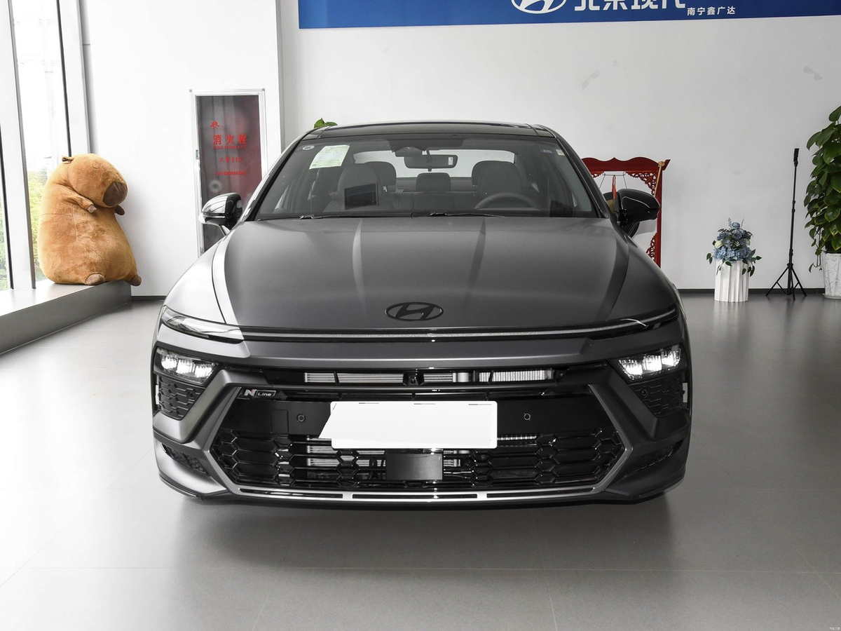 Hyundai Sonata 2026 - exterior reference image 2