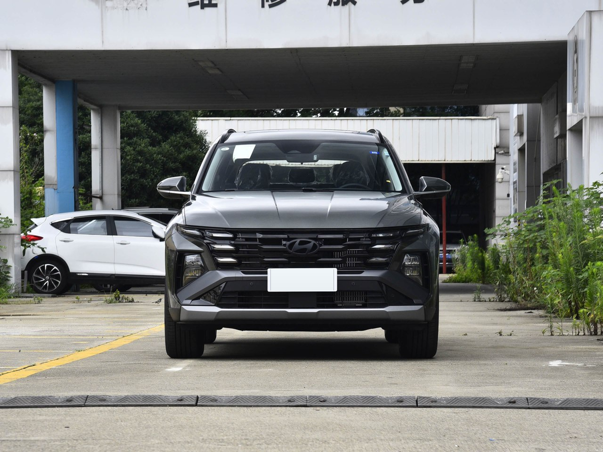 Hyundai Tucson L 2026 - exterior reference image 2