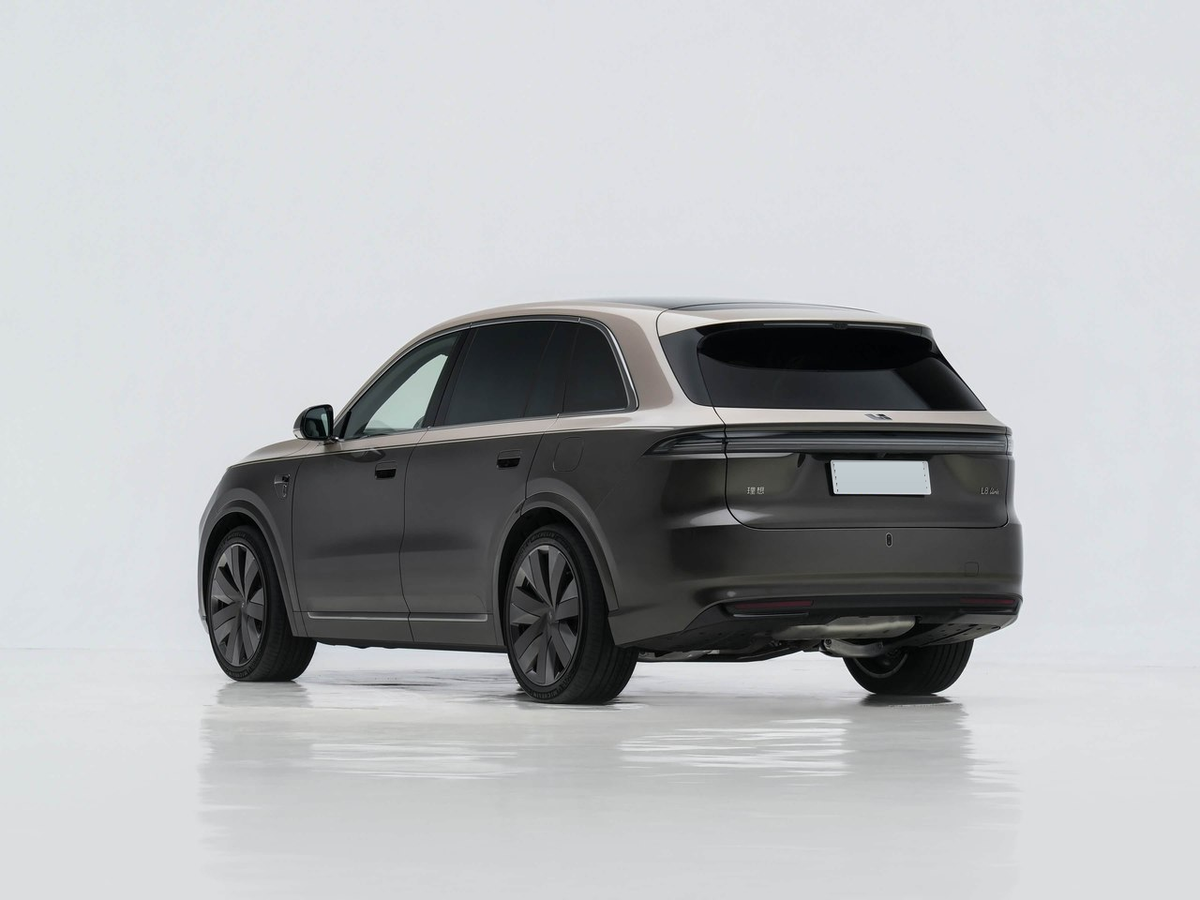 Li Auto L8 2026 - exterior reference image 3